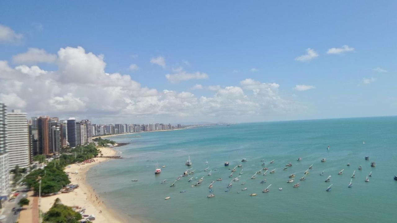 Flat Iate Plaza Na Beira Mar Com Vista Mar Daire Fortaleza  Dış mekan fotoğraf
